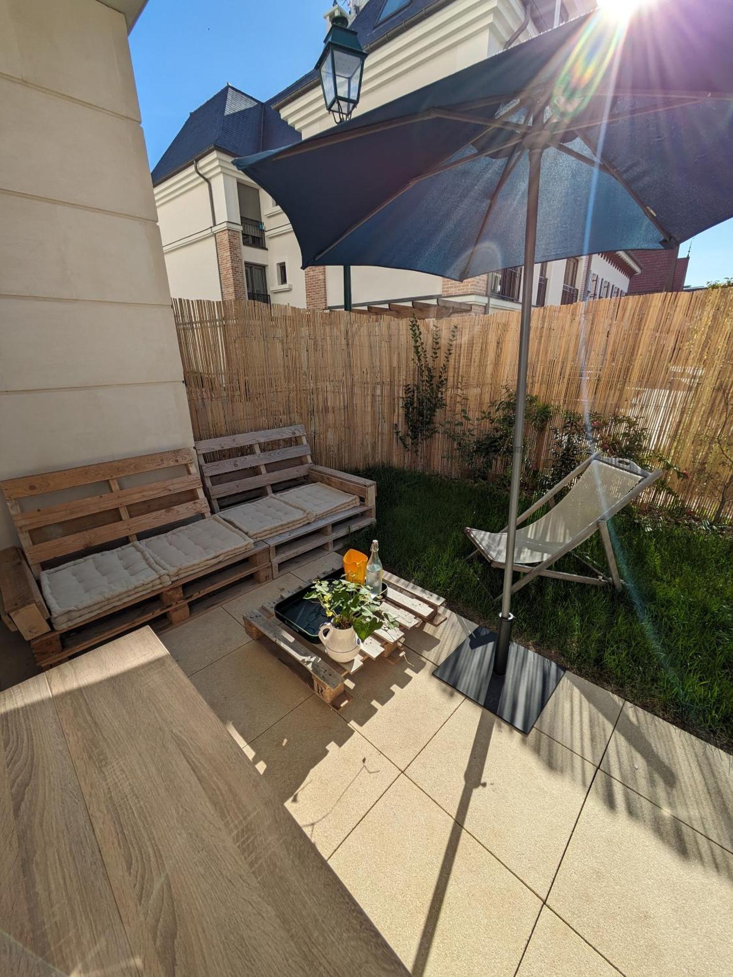 Appartement De Standing Avec Jardin كلامار المظهر الخارجي الصورة